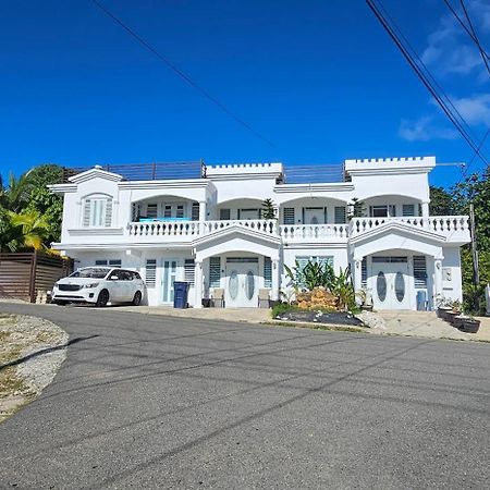 Discovery Beach Apartments Aguada Eksteriør bilde